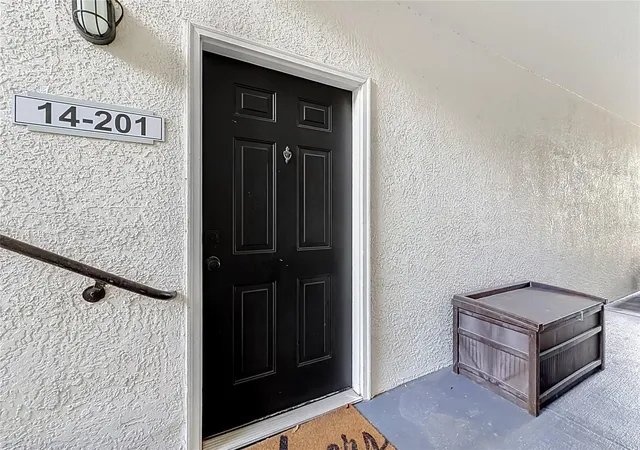 Photo 4 of Condo for sale at 2513 Maitland Xing Way #201, Orlando, FL 32810 | MLS# O6446839 | Listing updated on 2026-10-03