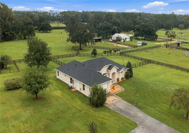 Photo 1 of Single family home for sale at 11347 Nw 160th Street, Reddick, FL 32686 | MLS# OM733368 | Listing updated on 2026-10-09
