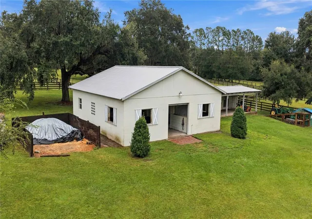 Photo 3 of Single family home for sale at 11347 Nw 160th Street, Reddick, FL 32686 | MLS# OM733368 | Listing updated on 2026-10-09