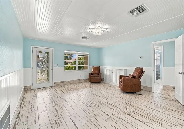 Photo 4 of Single family home for sale at 3031 Muir St, Holiday, FL 34691 | MLS# TB8554450 | Listing updated on 2026-10-03