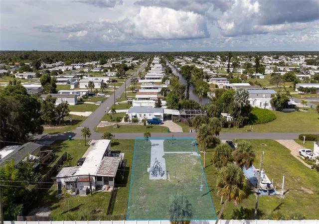 Land for sale at 2445 Heron Dr, ENGLEWOOD, FL 34224 | MLS# D6149017