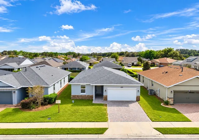 Single family home for sale at 5660 NW 39th Lane, Ocala, FL 34482 | MLS# O6446857 | Listing updated on 2026-10-05