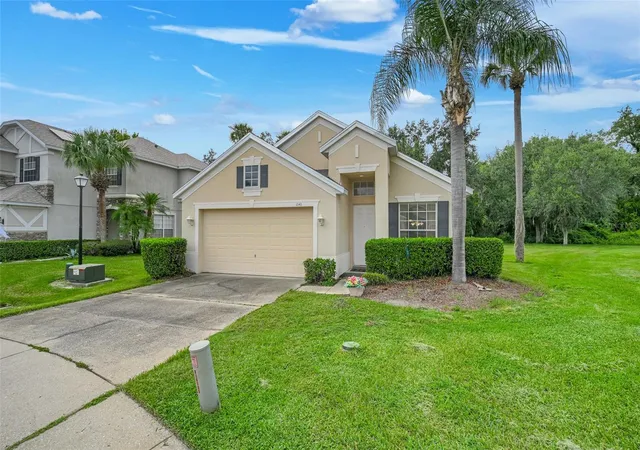 Photo 3 of Single family home for sale at 1640 Talon Ct, Kissimmee, FL 34746 | MLS# O6446861 | Listing updated on 2026-10-08