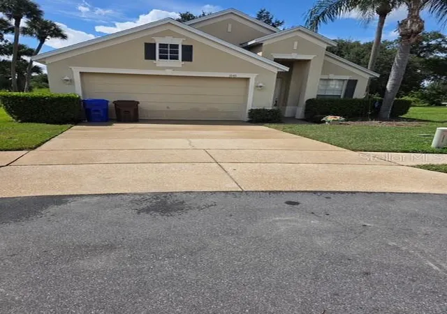 Photo 3 of Single family home for sale at 1640 Talon Ct, Kissimmee, FL 34746 | MLS# O6446861 | Listing updated on 2026-10-08