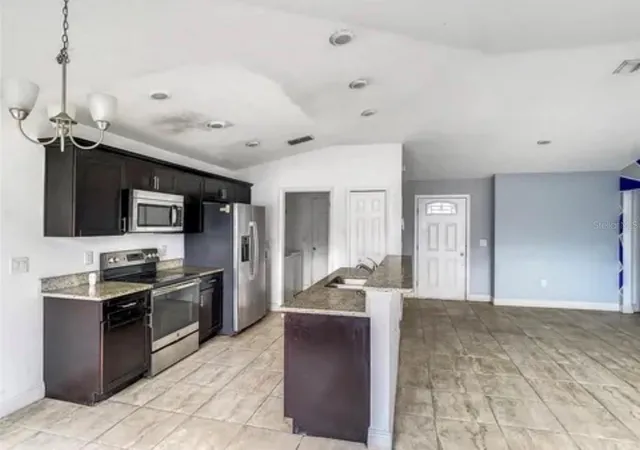 Photo 4 of Single family home for sale at 277 Elm Ct, Kissimmee, FL 34759 | MLS# O6446864 | Listing updated on 2026-10-03