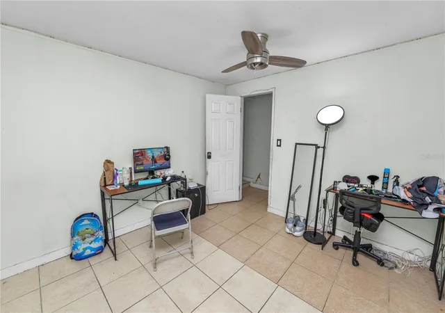Photo 3 of Single family home for sale at 1822 Moose Dr, Lakeland, FL 33801 | MLS# L4965521 | Listing updated on 2026-10-07