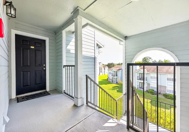 Photo 2 of Condo for sale at 2550 N Alafaya Trl #6303, Orlando, FL 32826 | MLS# O6446867 | Listing updated on 2026-10-08