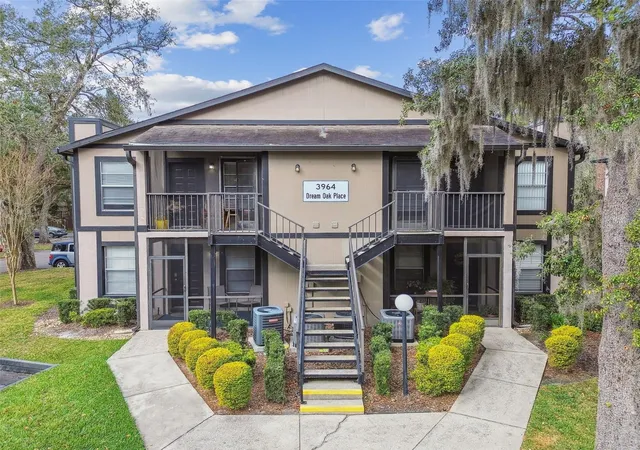 Condo for sale at 3964 Dream Oak Pl #201, TAMPA, FL 33613 | MLS# TB8554460