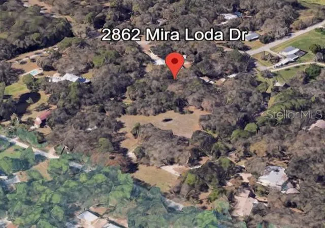 Photo 2 of Single family home for sale at 2862 Mira Loda Dr, Sarasota, FL 34240 | MLS# A4708296 | Listing updated on 2026-10-04
