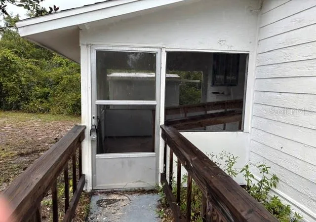 Photo 2 of Single family home for sale at 47903 Deer Xing Rd, Altoona, FL 32702 | MLS# O6446880 | Listing updated on 2026-10-04
