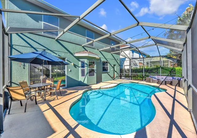 Photo 1 of Single family home for sale at 16306 Dorman Rd, Lithia, FL 33547 | MLS# TB8554477 | Listing updated on 2026-10-21