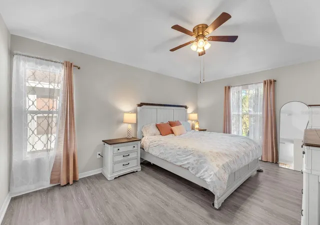 Photo 4 of Single family home for sale at 16306 Dorman Rd, Lithia, FL 33547 | MLS# TB8554477 | Listing updated on 2026-10-21