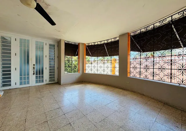 Photo 2 of Single family home for sale at 102 Urano, Carolina, PR 00979 | MLS# PR9124670 | Listing updated on 2026-10-03