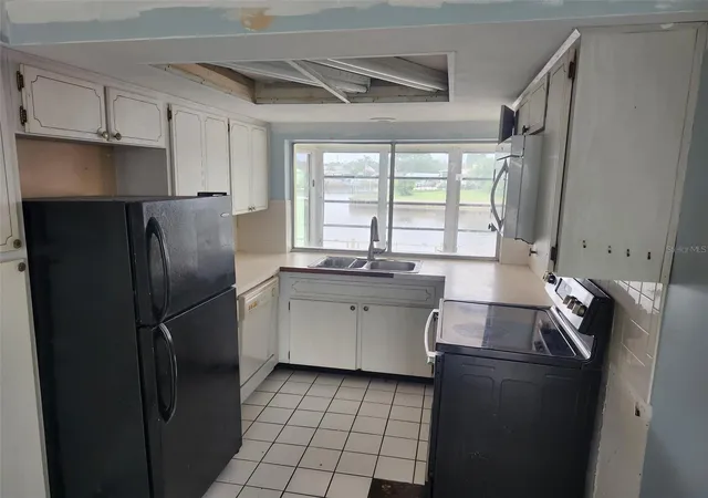 Photo 4 of Single family home for sale at 6630 Nautical Isle, Hudson, FL 34667 | MLS# W7890041 | Listing updated on 2026-10-05