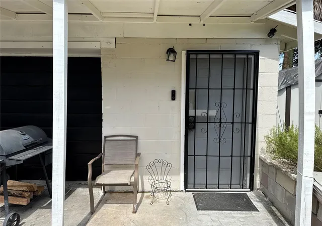 Photo 2 of Multi family home for sale at 1517 W 14th Street, Jacksonville, FL 32209 | MLS# TB8554483 | Listing updated on 2026-10-03