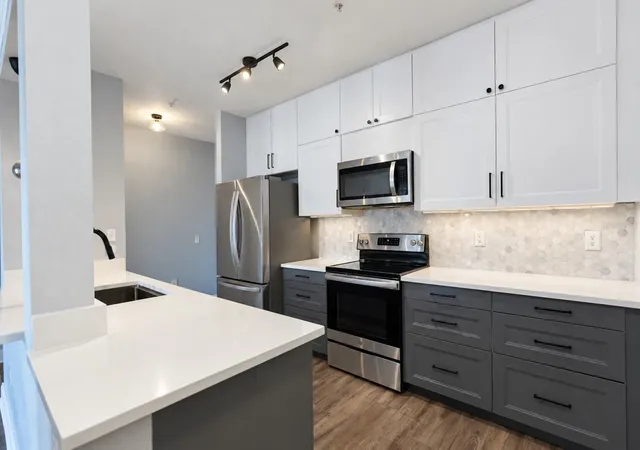 Listing Photo 5 - Condo for sale in building located at 201 Longview Ave, CELEBRATION, FL 34747 - Unit #202