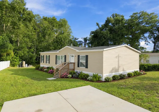 Photo 1 of Manufactured home for sale at 14456 Geneva Dr, ODESSA, FL 33556 | MLS# TB8554488 | Listing updated on 2026-10-07