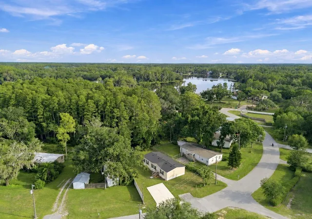 Photo 14 of Manufactured home for sale at 14456 Geneva Dr, ODESSA, FL 33556 | MLS# TB8554488 | Listing updated on 2026-10-07