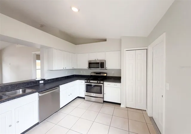 Photo 2 of Single family home for sale at 13319 Caspian Ln, Clermont, FL 34711 | MLS# O6446890 | Listing updated on 2026-10-09