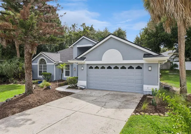 Photo 1 of Single family home for sale at 7830 Bridgestone Dr, Orlando, FL 32835 | MLS# O6446896 | Listing updated on 2026-10-07
