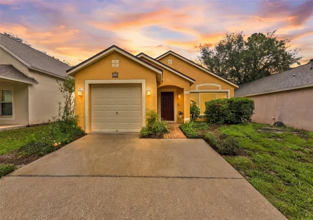 Photo 2 of Single family home for sale at 609 Cape Cod Cir, Valrico, FL 33594 | MLS# TB8554499 | Listing updated on 2026-10-10