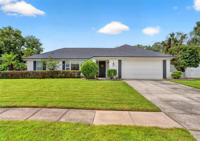 Single family home for sale at 2067 Poinciana Rd, WINTER PARK, FL 32792 | MLS# O6446898
