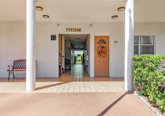 Photo 3 of Condo for sale at 5603 80th Street N #416, Saint Petersburg, FL 33709 | MLS# G5118576 | Listing updated on 2026-10-06