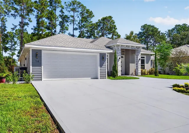 Photo 3 of Single family home for sale at 16 Bunker Hl Dr, Palm Coast, FL 32137 | MLS# FC321875 | Listing updated on 2026-10-06