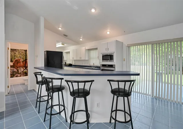 Photo 4 of House for sale at 19566 NW 123rd Court, Micanopy, FL 32667 | MLS# OM733385 | Listing updated on 2026-10-10