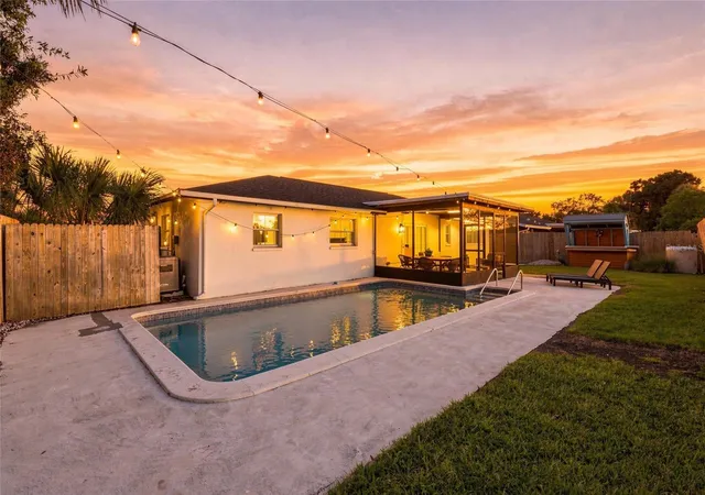 Photo 1 of Single family home for sale at 2710 21st Avenue W, Bradenton, FL 34205 | MLS# TB8554506 | Listing updated on 2026-10-22