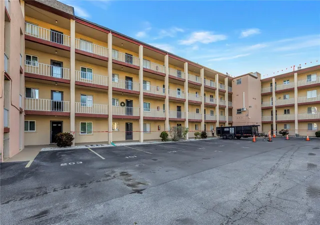 Condo for sale at 4137 Heron Way #204, BRADENTON, FL 34205 | MLS# A4708320
