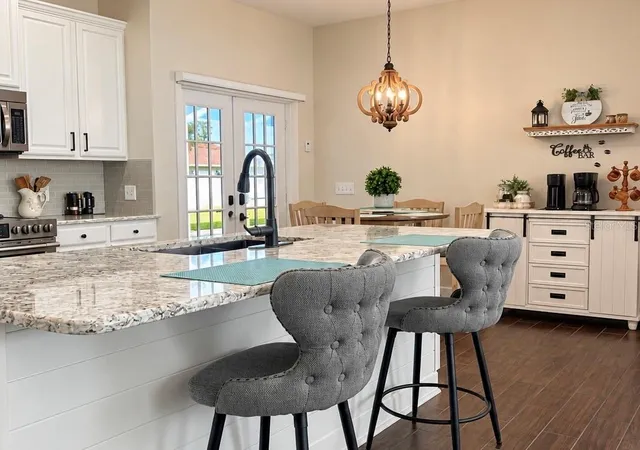 Photo 3 of Single family home for sale at 990 W Pearl St, Bartow, FL 33830 | MLS# TB8554515 | Listing updated on 2026-10-06