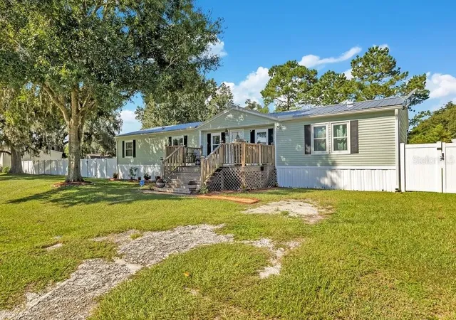 Photo 2 of Single family home for sale at 3688 Pioneer Trails Blvd E, Lakeland, FL 33810 | MLS# L4965523 | Listing updated on 2026-10-03
