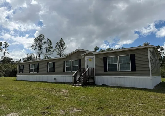 Photo 3 of Manufactured home for sale at 2617 Nw 58th Avenue, Jennings, FL 32053 | MLS# GC543937 | Listing updated on 2026-10-20