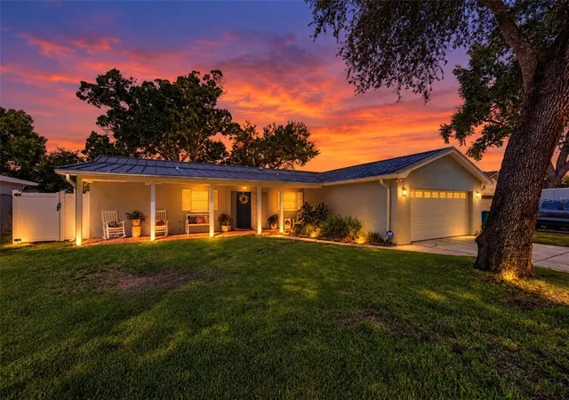 Single family home for sale at 11014 117th Way, LARGO, FL 33778 | MLS# TB8554521
