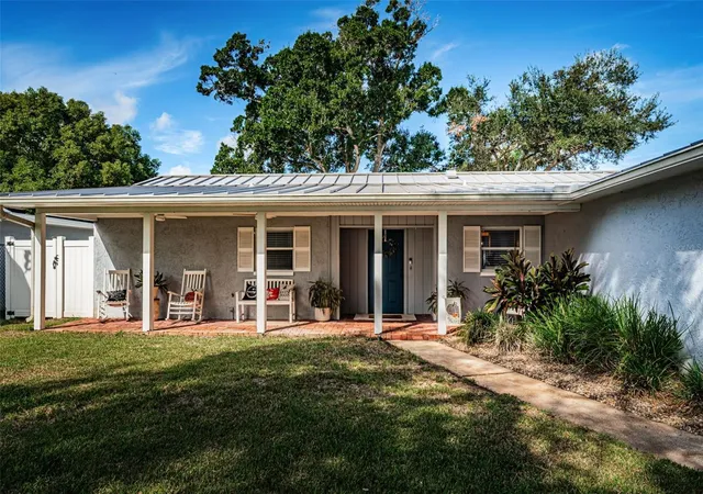 Photo 4 of Single family home for sale at 11014 117th Way, Largo, FL 33778 | MLS# TB8554521 | Listing updated on 2026-10-03