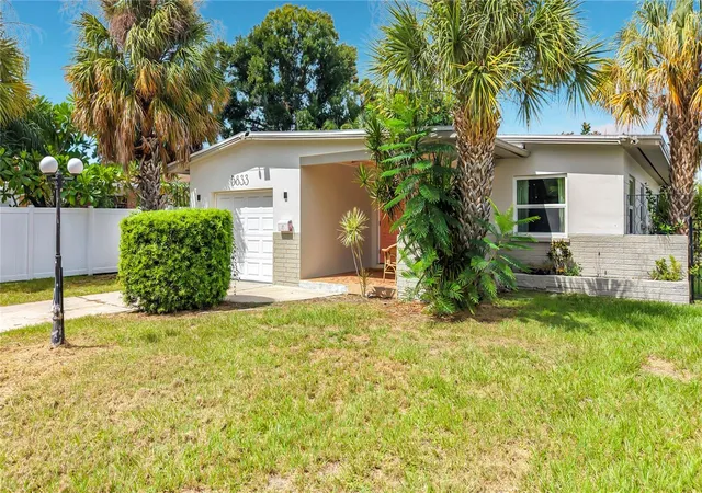 Photo 2 of Single family home for sale at 5833 Dartmouth Ave N, Saint Petersburg, FL 33710 | MLS# TB8554530 | Listing updated on 2026-10-11