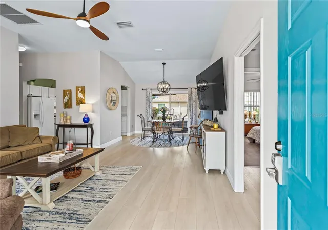 Photo 3 of Single family home for sale at 3001 Glenwood Pl, The Villages, FL 32162 | MLS# G5118577 | Listing updated on 2026-10-06