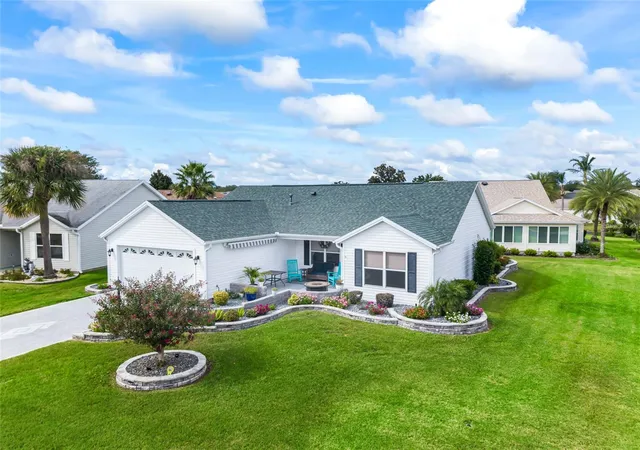 Single family home for sale at 3001 Glenwood Pl, THE VILLAGES, FL 32162 | MLS# G5118577