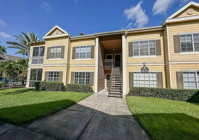 Photo 3 of Condo for sale at 5029 City St #1818, Orlando, FL 32839 | MLS# O6446942 | Listing updated on 2026-10-06
