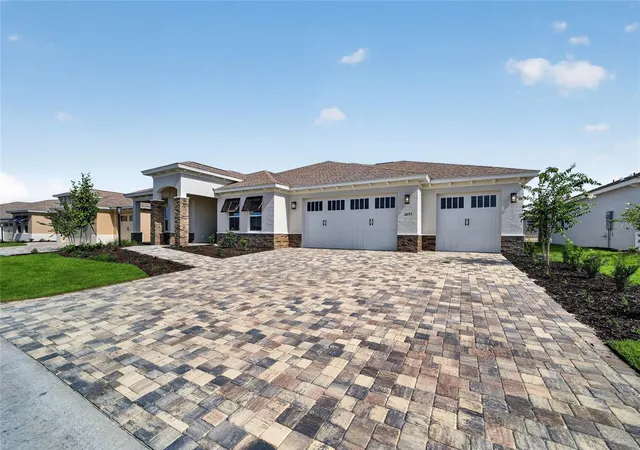 Photo 2 of Single family home for sale at 10193 SW 84th Street Rd, Ocala, FL 34481 | MLS# OM733394 | Listing updated on 2026-10-07