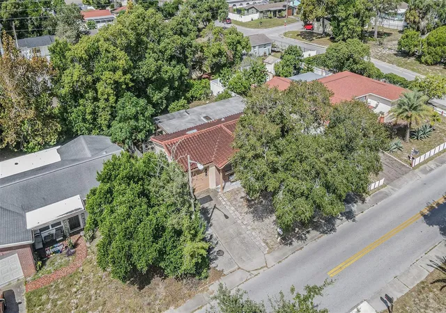 Photo 3 of Single family home for sale at 9609 Richwood Ln, Port Richey, FL 34668 | MLS# TB8554540 | Listing updated on 2026-10-09