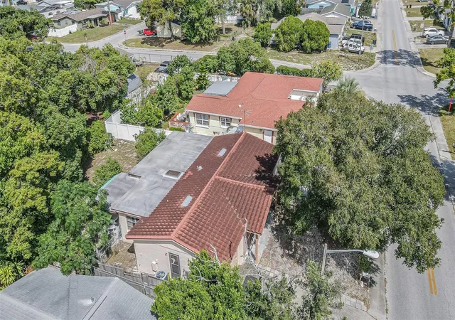 Photo 4 of Single family home for sale at 9609 Richwood Ln, Port Richey, FL 34668 | MLS# TB8554540 | Listing updated on 2026-10-09