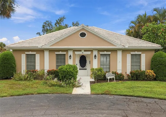 Photo 1 of Single family home for sale at 4 Antigua Cir #6, Englewood, FL 34223 | MLS# D6149020 | Listing updated on 2026-10-08