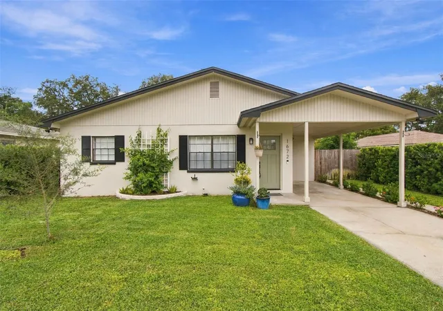 Photo 1 of Single family home for sale at 1672 Rainbow Dr, Clearwater, FL 33755 | MLS# TB8554541 | Listing updated on 2026-10-06