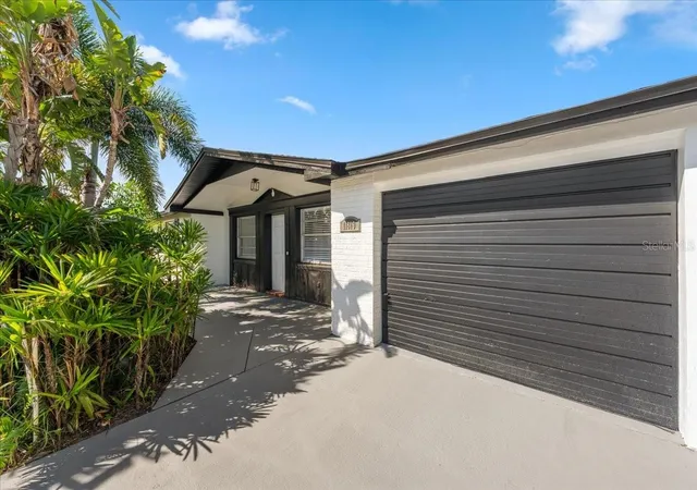 Photo 3 of Single family home for sale at 11819 Bingham Dr, Port Richey, FL 34668 | MLS# TB8554545 | Listing updated on 2026-10-03