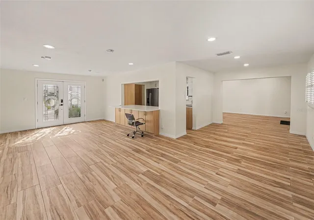 Photo 4 of Single family home for sale at 3936 E Eden Roc Cir #1, Tampa, FL 33634 | MLS# TB8554548 | Listing updated on 2026-10-03