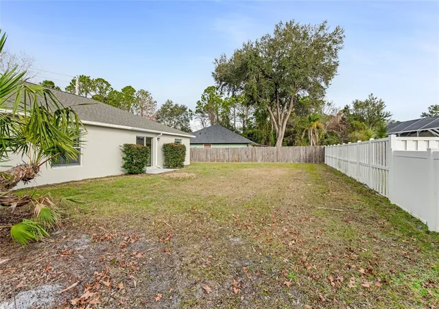 Photo 3 of Single family home for sale at 209 Parkview Dr, Palm Coast, FL 32164 | MLS# FC321882 | Listing updated on 2026-10-03