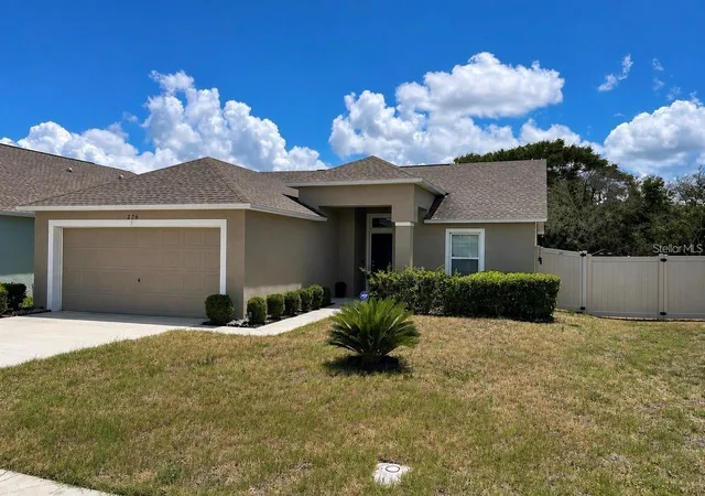 Photo 3 of Single family home for sale at 276 Arbuthnot St, Winter Haven, FL 33881 | MLS# P4940063 | Listing updated on 2026-10-03