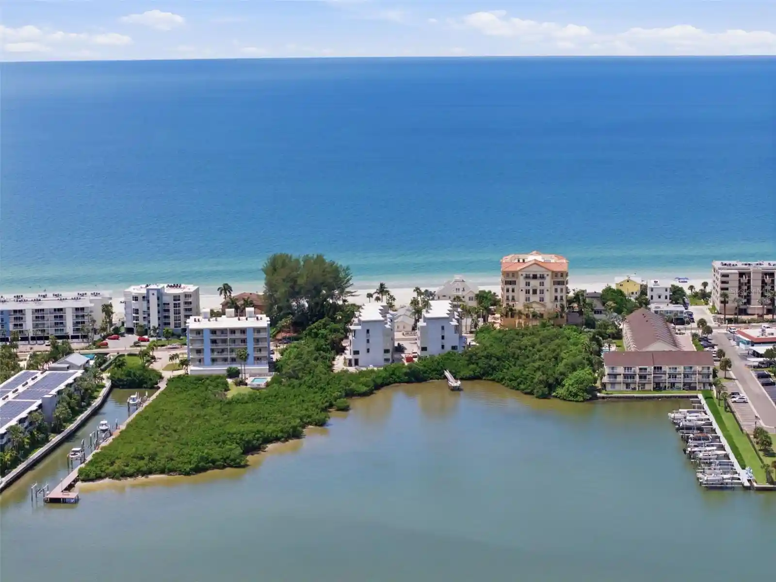 Listing Photo 21 - Condo for sale in 19631 Gulf Blvd located at 19631 Gulf Blvd, INDIAN SHORES, FL 33785 - Unit 19631 Gulf Blvd